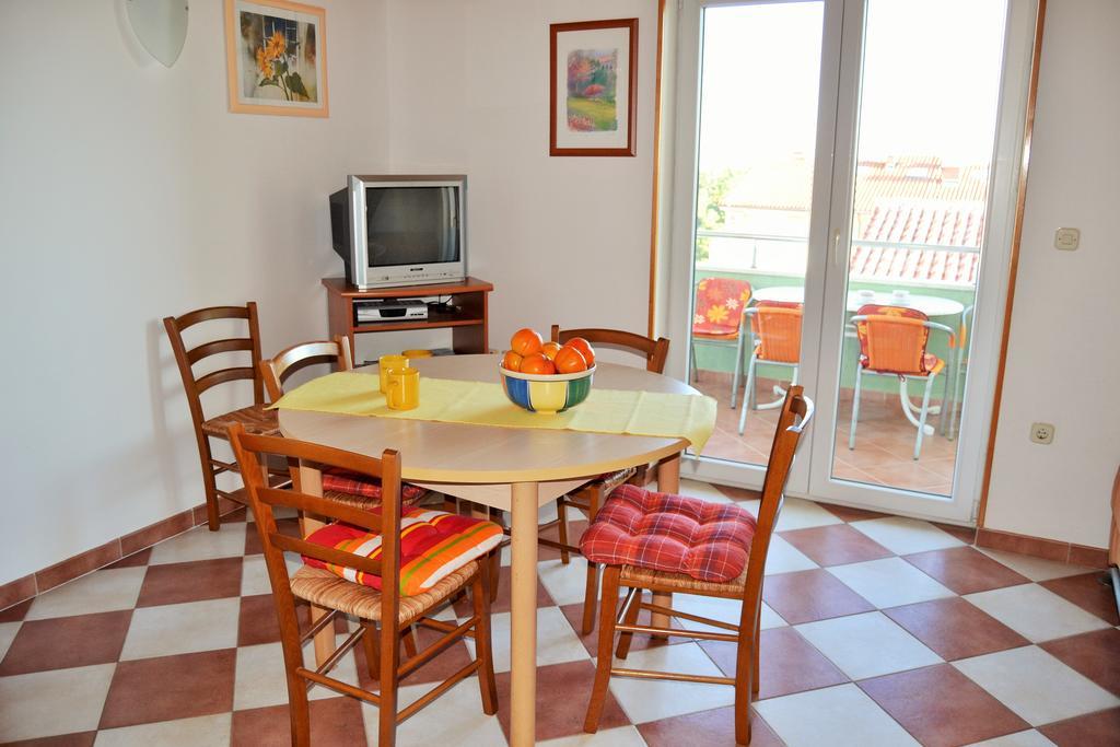 Apartments Green Village Premantura Room photo
